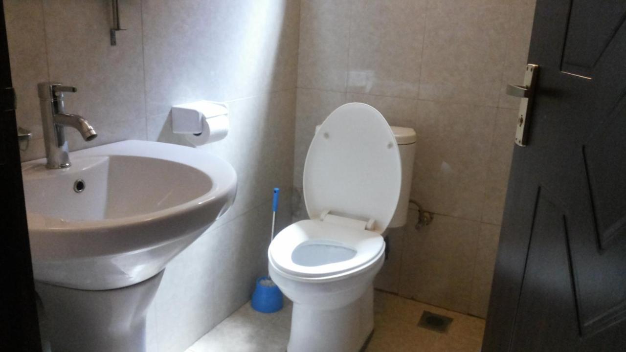 Palema Crown Hotel Гулу Экстерьер фото