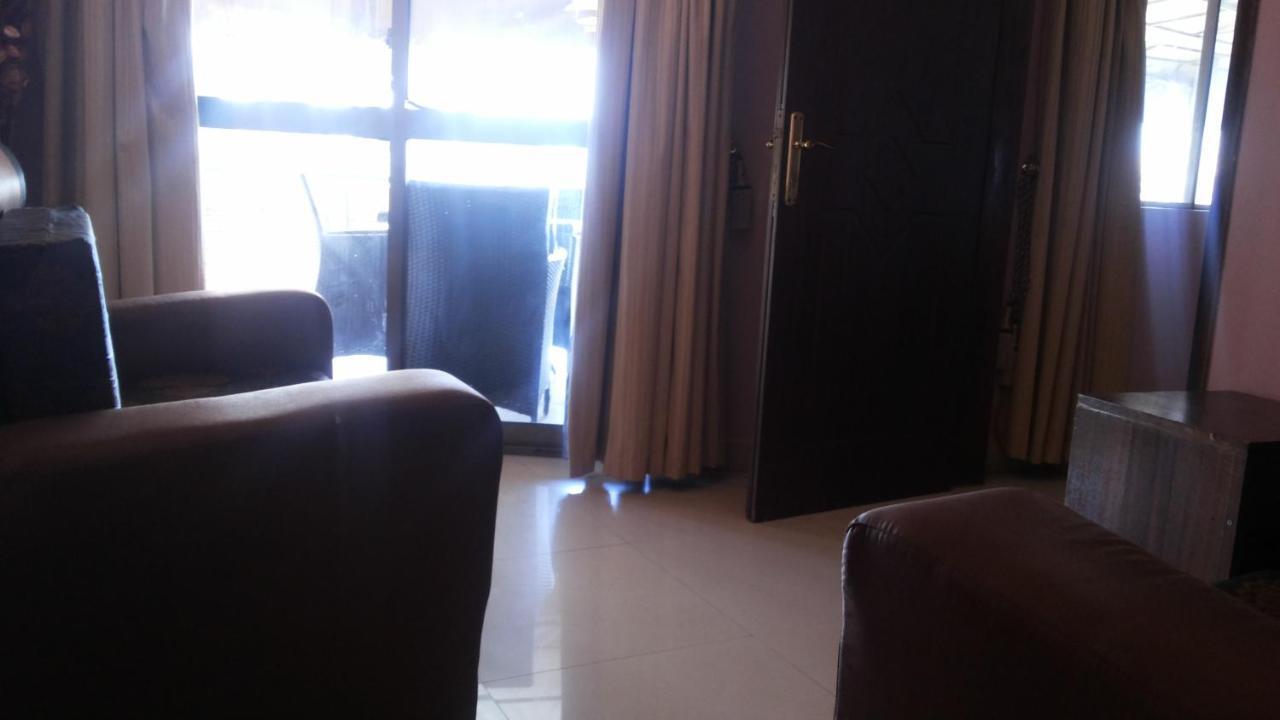Palema Crown Hotel Гулу Экстерьер фото