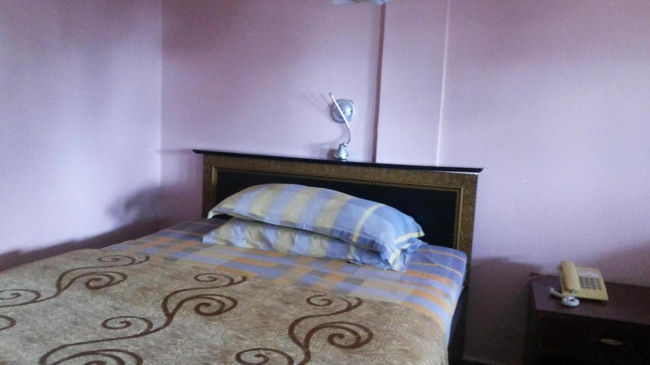 Palema Crown Hotel Гулу Экстерьер фото