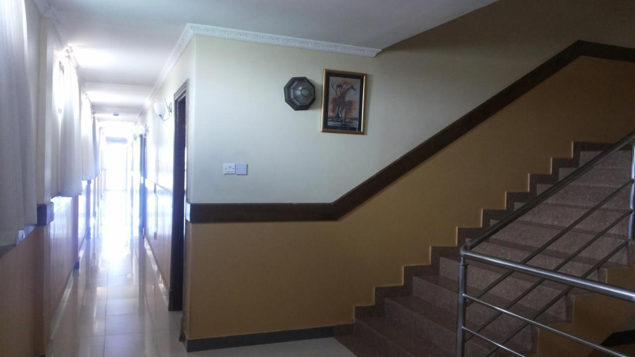 Palema Crown Hotel Гулу Экстерьер фото