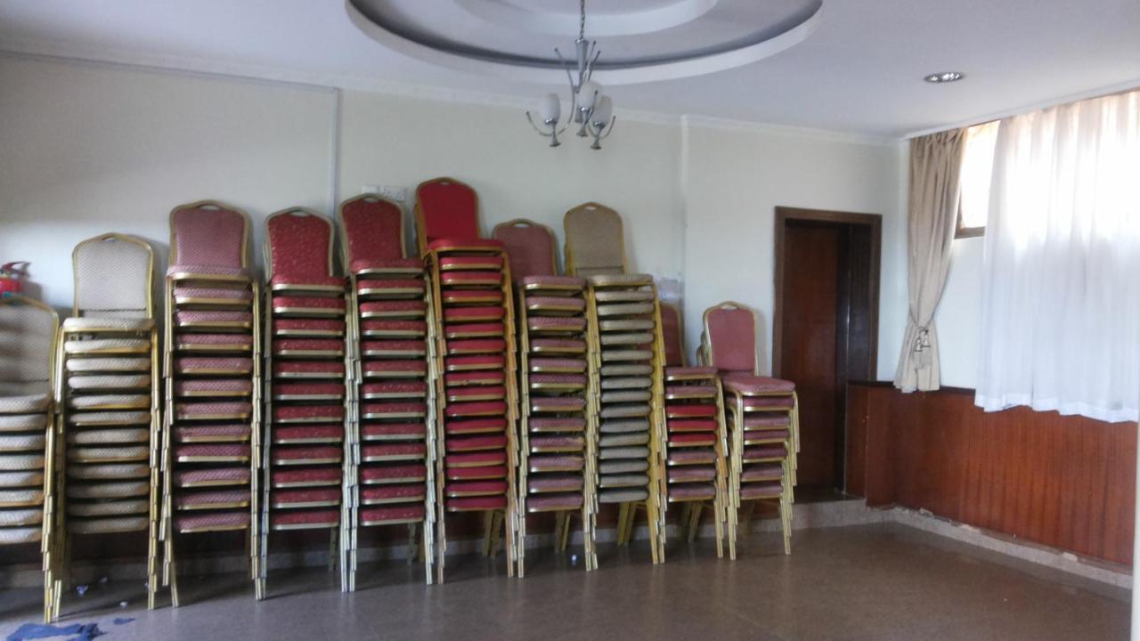 Palema Crown Hotel Гулу Экстерьер фото